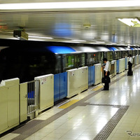 東京モノレールは10月から全ての駅と車両で無料Wi-Fiサービスの提供を開始する。写真は天空橋駅。