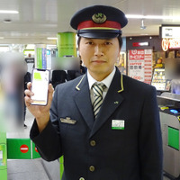 Apple PayによるモバイルSuicaの利用を促進するキャンペーンを実施中のJR田町駅助役、村上真一氏に手応えを訊ねた