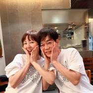 渡辺満里奈、夫・名倉潤と偶然ペアルック！仲良し2ショットに反響