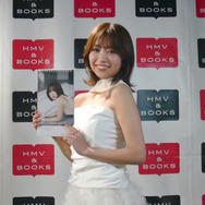 大原優乃、カレンダー発売！復帰後初の対面イベントに「会いに来てくださることが嬉しく、救われます」