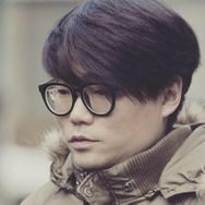 息子の目の前で凄惨な集団暴行…韓国検察、映画監督を死亡させた被疑者2人を取り調べ