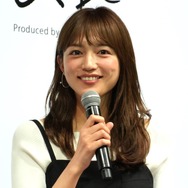 川口春奈、マネージャーが公式インスタグラムを開設！川口渾身の変顔など他では見られないオフショットを公開！
