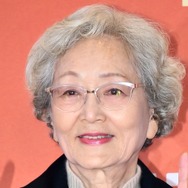 「神様は冷酷」無念な事故で孫が下半身不随に、そして今度は夫の死…韓国大女優に慰めの声多数