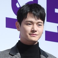 「切ってしまった」韓国俳優が“小指切断”動画を公開　引退宣言後の衝撃投稿に懸念広がる【全文】