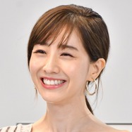 亀梨和也から「幸せの香り」が！？番組生放送で上田晋也が結婚を祝福