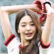 ウォニョン、大谷翔平ら所属のドジャース戦で始球式を担当　メッツがIVEを公式招待