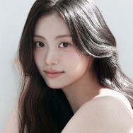 元LE SSERAFIMキム・ガラム、新プロフィール写真公開で活動本格化　女優として再デビュー
