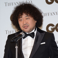 葉加瀬太郎、汗をふきふき不倫を弁明!?「すぐに謝りました！」