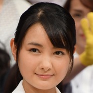 葵わかな、小学生時代の写真にスタジオ大絶賛「可愛い！」「何これ！？」
