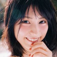 『東大王』出演の鈴木光、ファッション誌初登場で抜群の透明感