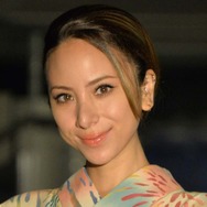 道端アンジェリカ、離婚成立を報告！