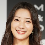 足立梨花、HANDSIGN・TATSUと結婚！