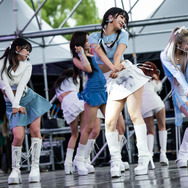 K-POPガールズグループ、完璧パフォーマンスの裏に隠された努力と苦悩に密着