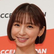篠田麻里子、デニム＆タンクトップ姿のプライベートショット「癒し最高」「まりこ様今日も可愛い」の声