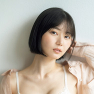 人気YouTuber・いけちゃん、春からOL！ランジェリーカット公開