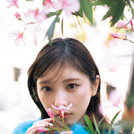乃木坂46・与田祐希、“自分らしさ”を追求した写真集カットをFLASH独占公開