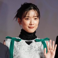 永野芽郁、全身デニムを完璧着こなし「さすがベストジーニスト」「可愛いのにかっこいいのずるい」