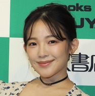 奇跡の二次元ボディ・天木じゅん、グラビアアイドル引退を発表