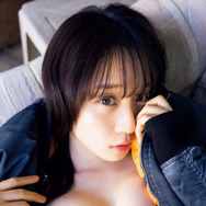 伊織もえ、最新デジタル写真集の未収録カットでかつてない“女神感”…