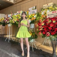 「ショードラアワード2025」受賞の豊田ルナ、ミニワンピの美脚オフショで喜び吐露