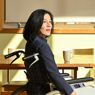 『キャスター』進藤(阿部寛)の過去が徐々に明らかに…元妻・横尾恭子役に相築あきこ