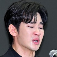 中2で“体の関係”に?「ワカメの匂いがする」女性との性的写真も…未成年交際疑惑のキム・スヒョン
