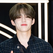 SEVENTEEN・エスクプス、学ラン姿がまるでアニメキャラ！“爆イケビジュ”に「先輩、反則です」【PHOTO】