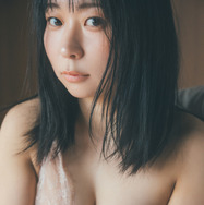 デジタル版のヒットから1年…にゃんこスター・アンゴラ村長、写真集で“本格グラビア”挑戦！