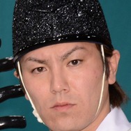 「すご！！！」狩野英孝考案の必殺技が『少年マガジン』に！ 効果音にも“粋な演出”