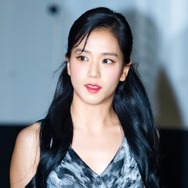 “私的な関係”を同意なく撮影していた？BLACKPINK・ジスの実兄、「事実無根」と否定…法的対応へ