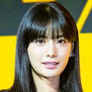 堂々と街を闊歩　全身タトゥー除去のナナ、足首には“名残”がチラリ【PHOTO】