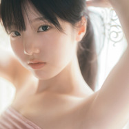 本田真凜、しなやかなボディラインの大胆ショット！思わず“ドキッ”としてしまう1st写真集が発売決定
