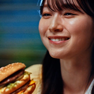 櫻坂46・守屋麗奈が出演！ 「めぞん一刻」や「きまぐれオレンジ☆ロード」の名シーンを使ったCMが公開