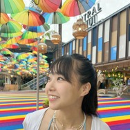 加藤夕夏、タイ・サムイ島で夏満喫!南国ファッションで美ボディー披露