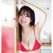 注目の20歳・福井梨莉華、“圧巻グラマラスボディ”の魅力全開！