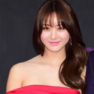 メリハリ肉体にショートパンツから伸びる美健脚　双子育てる韓国シンママ女優の完璧ボディ【PHOTO】