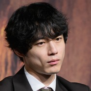 「韓国は不倫を日本史の次くらいに嫌う。お前は両方」坂口健太郎、イメージ壊滅か　現地ファンの反応が辛辣