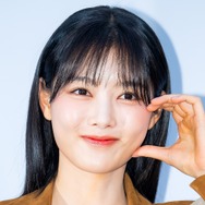 熱愛説が浮上した共演俳優との自撮りも！『トンイ』名子役キム・ユジョン、近況を公開【PHOTO】