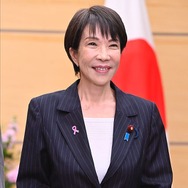 2025年の新語・流行語大賞、年間大賞は高市首相の「働いて働いて働いて働いて働いてまいります」