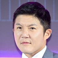 BTSメンバーやチェ・ジウとも親交…暴力団関与疑惑の“人脈王”タレント、芸能人に詐欺師紹介の過去