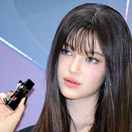 “元NewJeans”ダニエル、46億円規模の損害賠償請求の渦中で3000万円を寄付　継続した善行