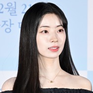 TWICE・ダヒョン、足首骨折のため活動を一時中断…残りの北米ツアーは不参加に【全文】