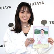 菅井友香、写真集発売に感謝！バレンタインに「“大好きだよ”という思いを届けたい」