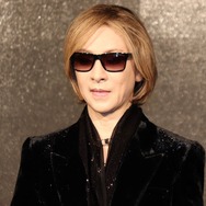 YOSHIKI、LUNA SEAのドラマー・真矢さんを追悼「いつかまた、空の上で一緒にセッションしようね」