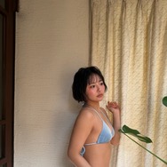 バスケ女子・すみぽん、ライトブルービキニで美谷間＆くびれボディを披露！「黒猫ちゃんになってるかも！？」