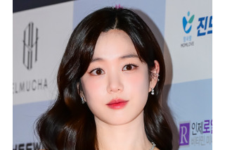 BTS・JUNG KOOKとの熱愛説否定の女優、“将来の夫像”を語る「地中海が見えるレストランで…」 画像