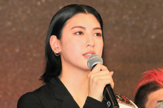 背中のタトゥー公表の三吉彩花、反響に驚き「すべてを皆さんに共有するのは難しい」 画像