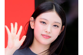 20歳になりグッと大人っぽく…NewJeansヘリン、誕生日に近況公開　再始動に向け高まる期待 画像