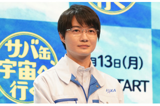 神木隆之介がハッピーバースデーの面白サングラス姿で33歳の誕生日を報告！ 画像
