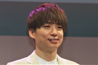 河井ゆずる、佐々木希を前に「ずっと好きで…」と赤面 画像